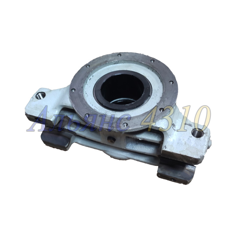 Башмак балансира с втулками и чашкой защитной, манжетой в сборе - ЗАВОД